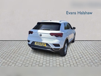 Used Volkswagen T-Roc 2018 for sale - 78351986: Photo