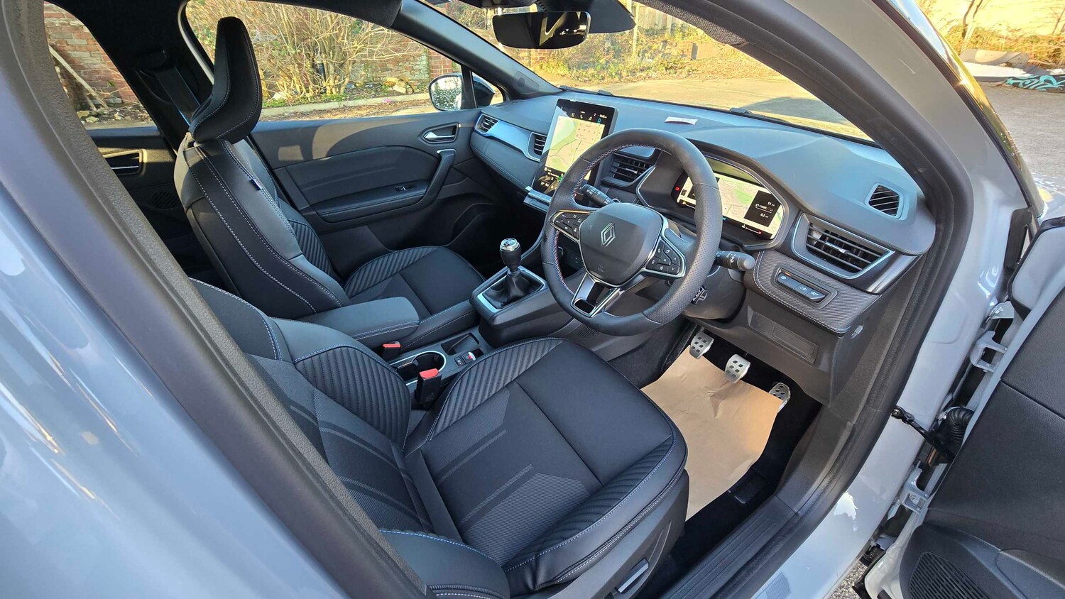 Used Renault Captur for sale - 77860744: Photo 12