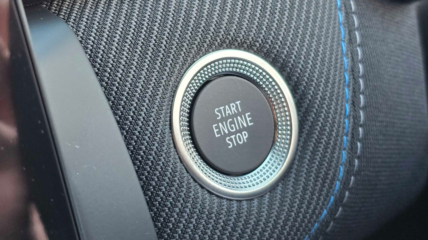 Used Renault Captur for sale - 77860744: Photo 21