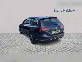 Used Volkswagen Passat 2019 for sale - 78352136: Photo