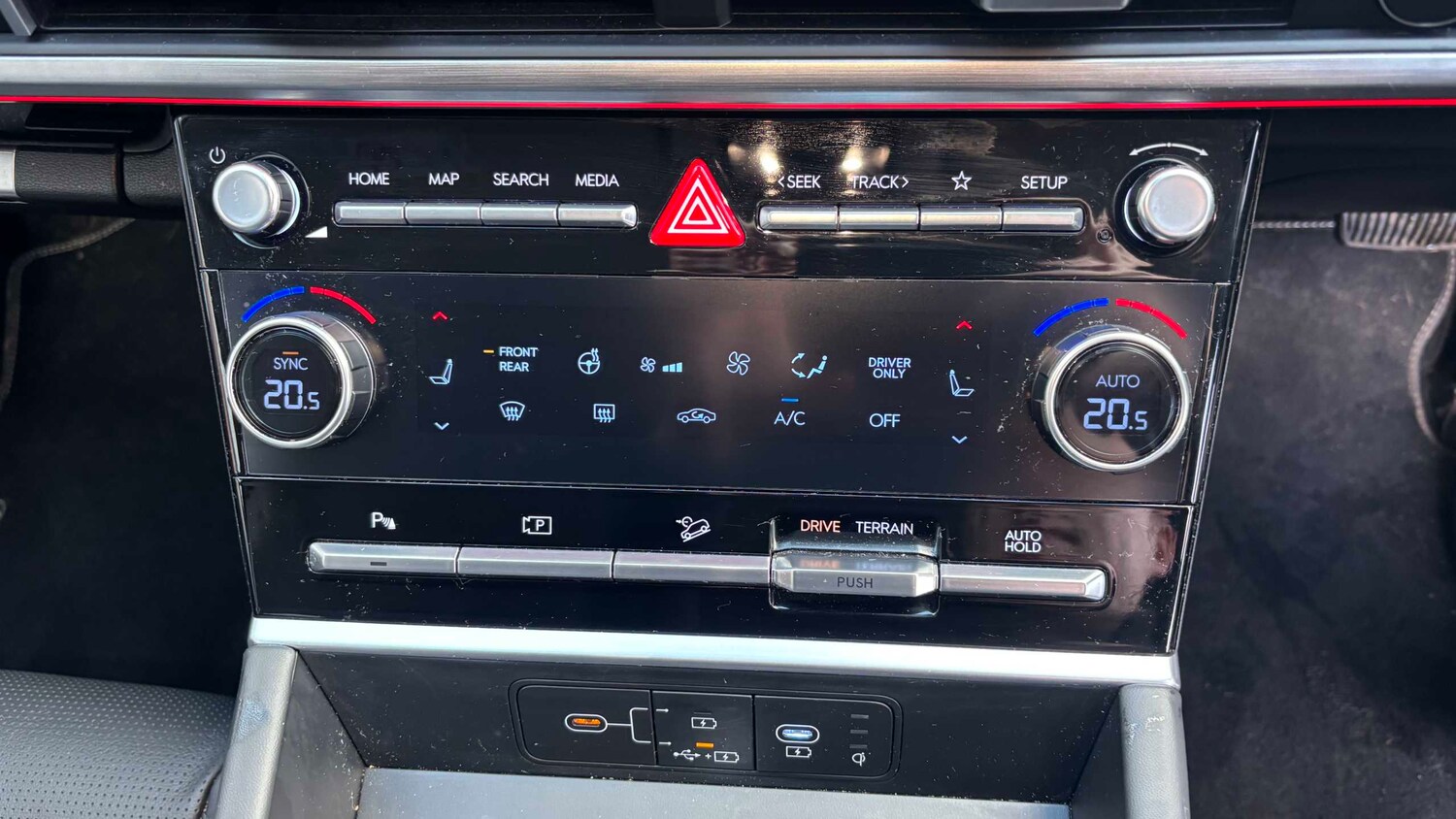 Used Hyundai Santa Fe for sale - 77859835: Photo 13