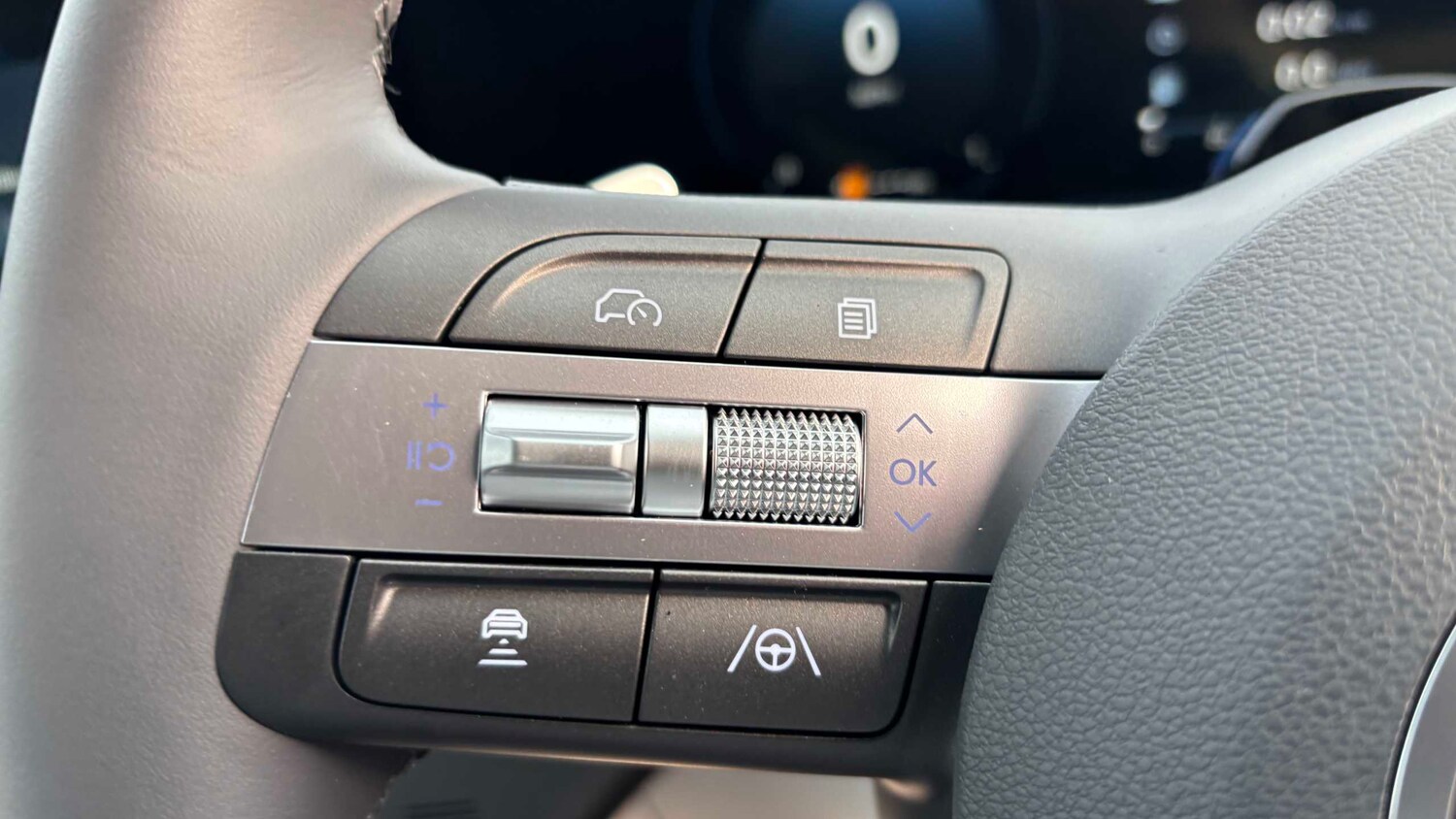 Used Hyundai KONA 2025 for sale - 77859983: Photo 7