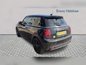 Used MINI Hatch 2022 for sale - 79390663: Photo