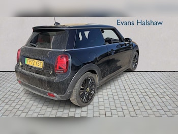 Used MINI Hatch 2022 for sale - 79390663: Photo