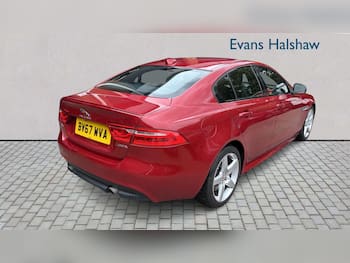 Used Jaguar XE 2017 for sale - 79770640: Photo