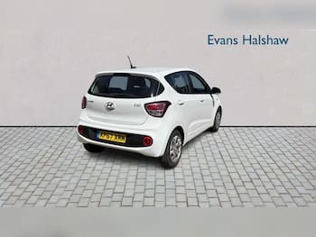 Used Hyundai i10 2017 for sale - 79329653: Photo