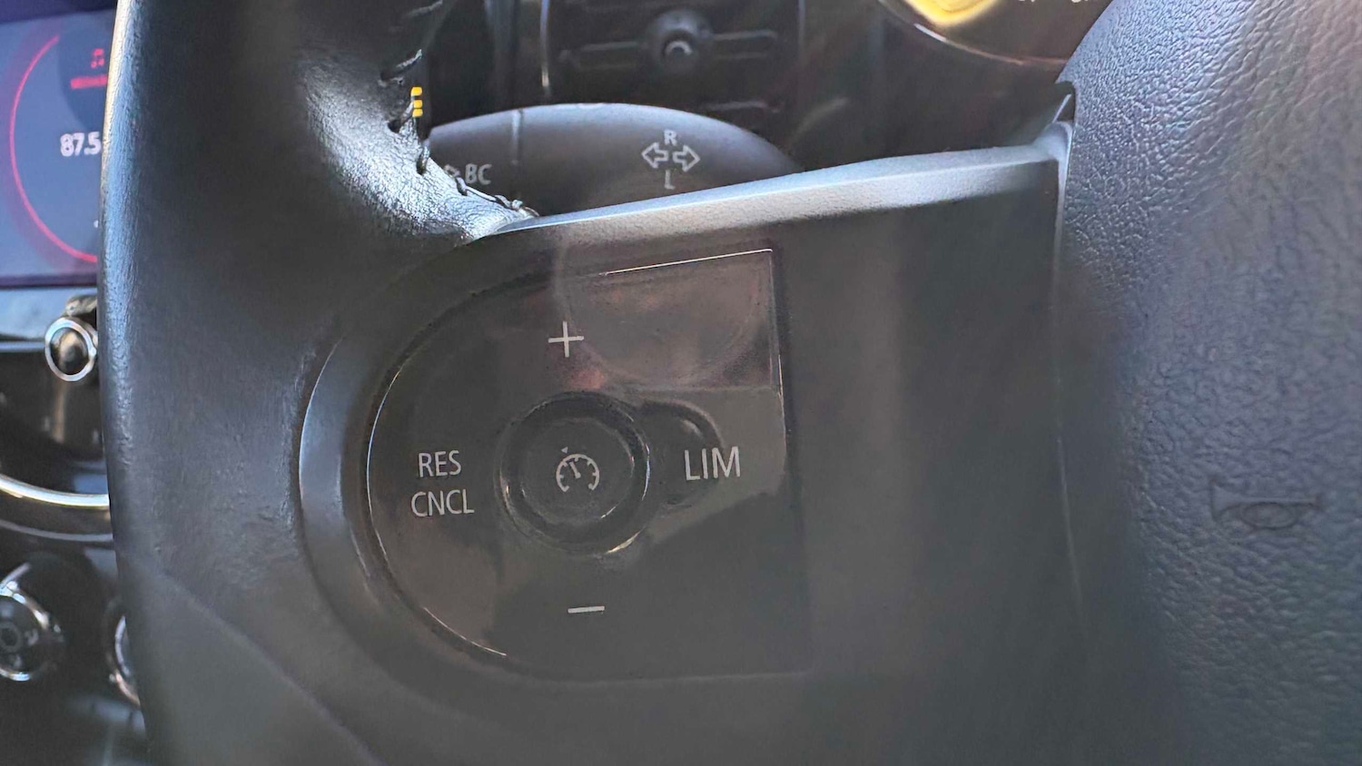 Used MINI Hatch 2022 for sale - 77858564: Photo 10