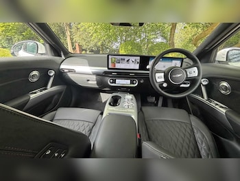 Used Genesis GV60 2025 for sale - 79428709: Photo