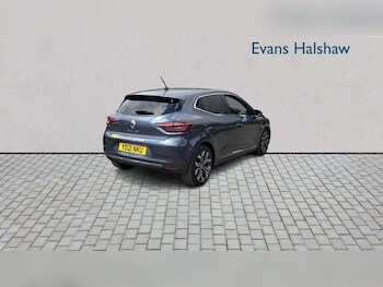 Used Renault Clio 2021 for sale - 78264800: Photo