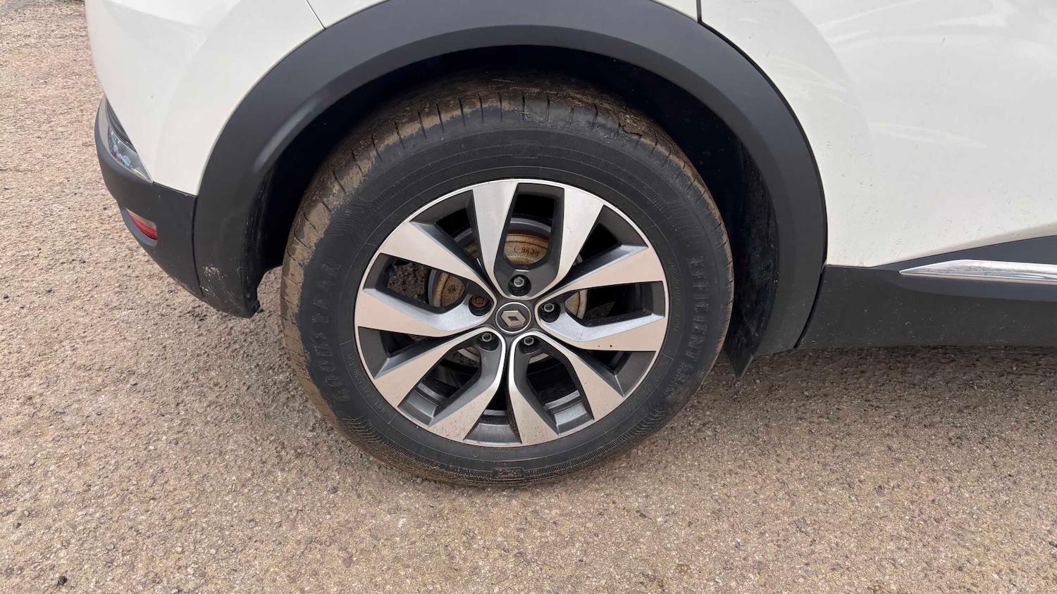 Used Renault Captur for sale - 77860039: Photo 5