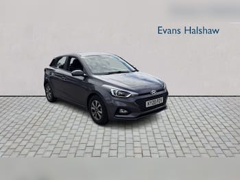 Used Hyundai i20 2020 for sale - 79683213: Photo