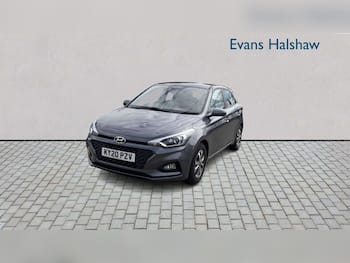 Used Hyundai i20 2020 for sale - 79683213: Photo