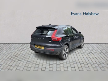 Used Volvo XC40 2023 for sale - 78651196: Photo