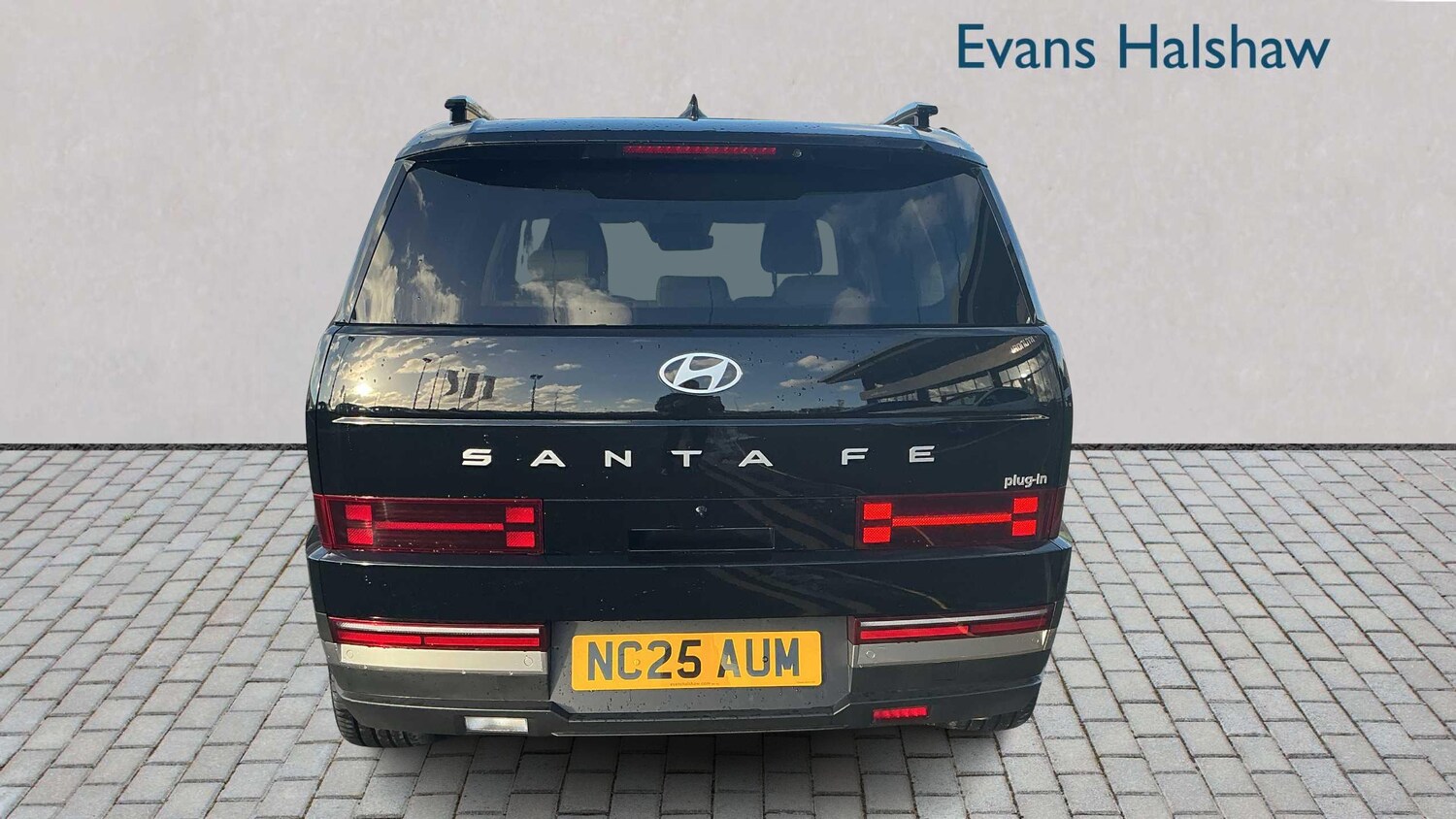 Used Hyundai Santa Fe 2025 for sale - 77995905: Photo 5