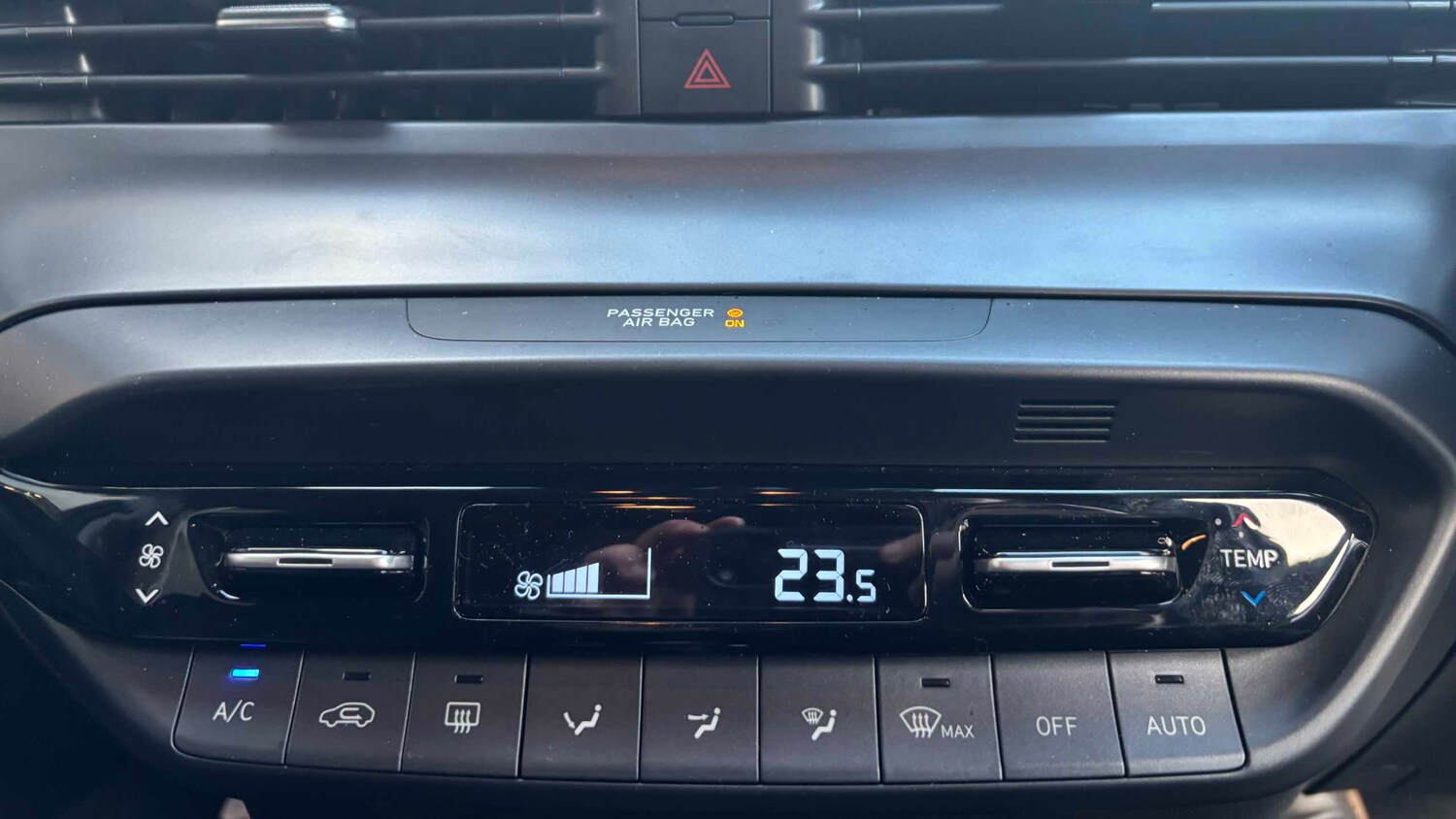 Used Hyundai i20 for sale - 77861132: Photo 12