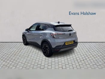 Used Renault Captur 2025 for sale - 79671839: Photo