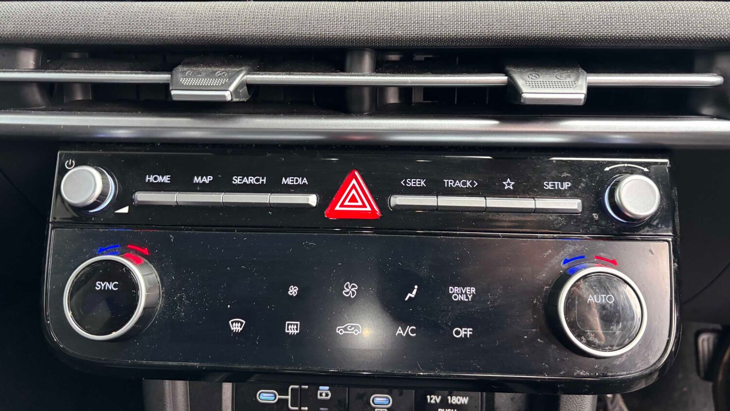 Used Hyundai TUCSON for sale - 77860032: Photo 12