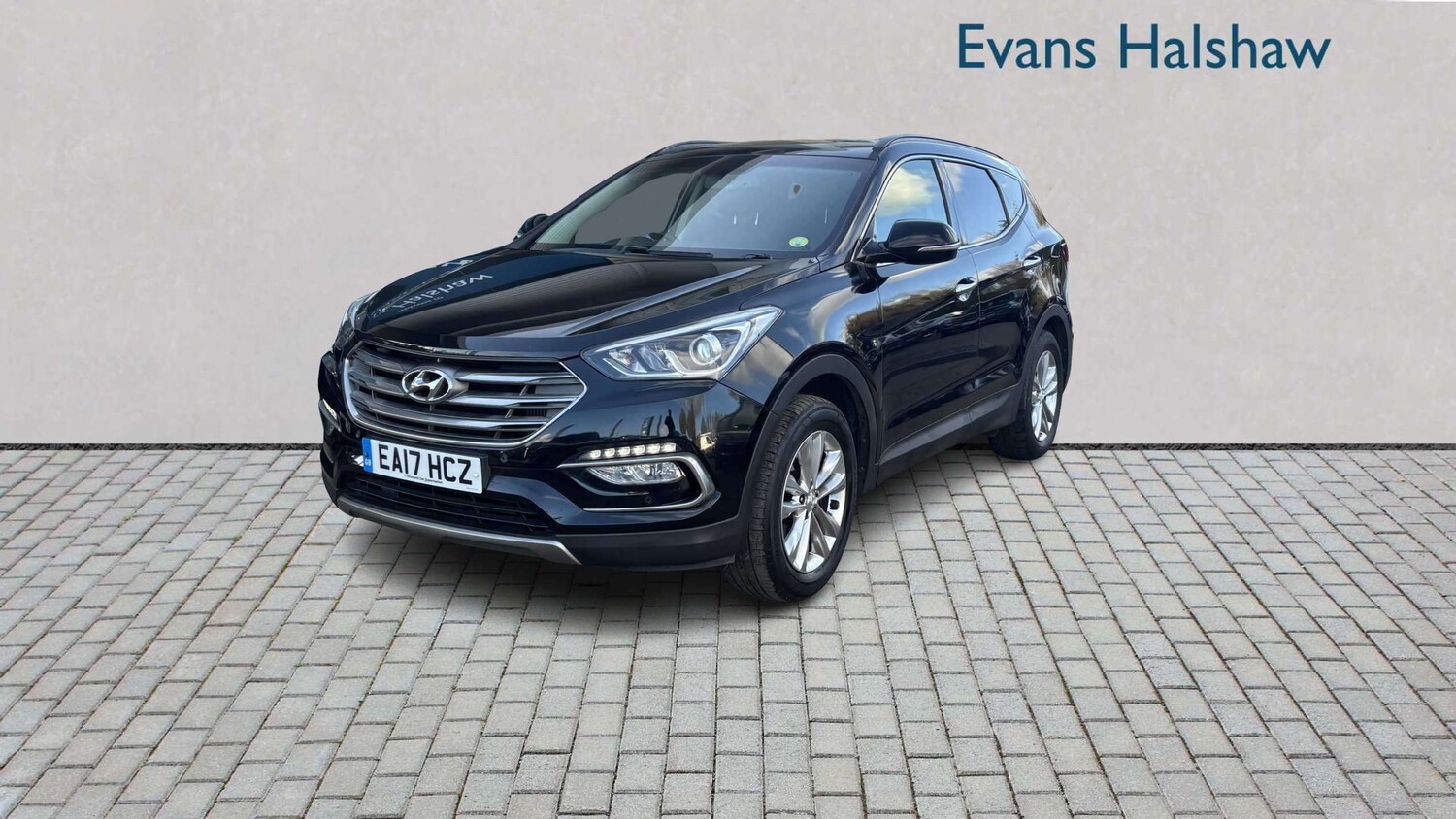 Used Hyundai Santa Fe for sale - 77860604: Photo 2