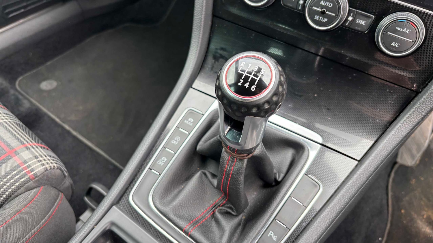 Used Volkswagen Golf 2013 for sale - 77979531: Photo 12