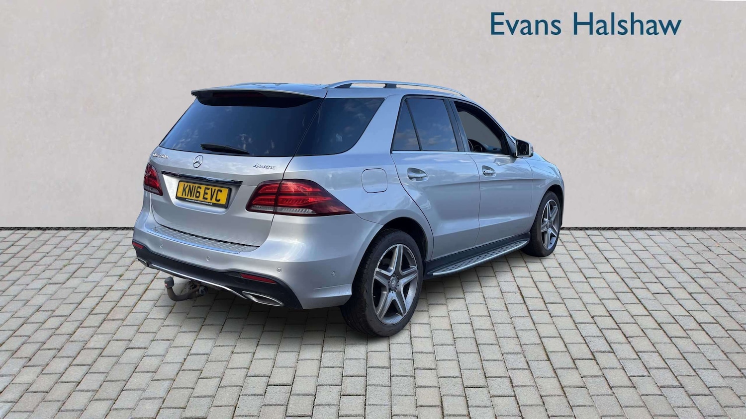 Used Mercedes-Benz GLE 2016 for sale - 77861283: Photo 4