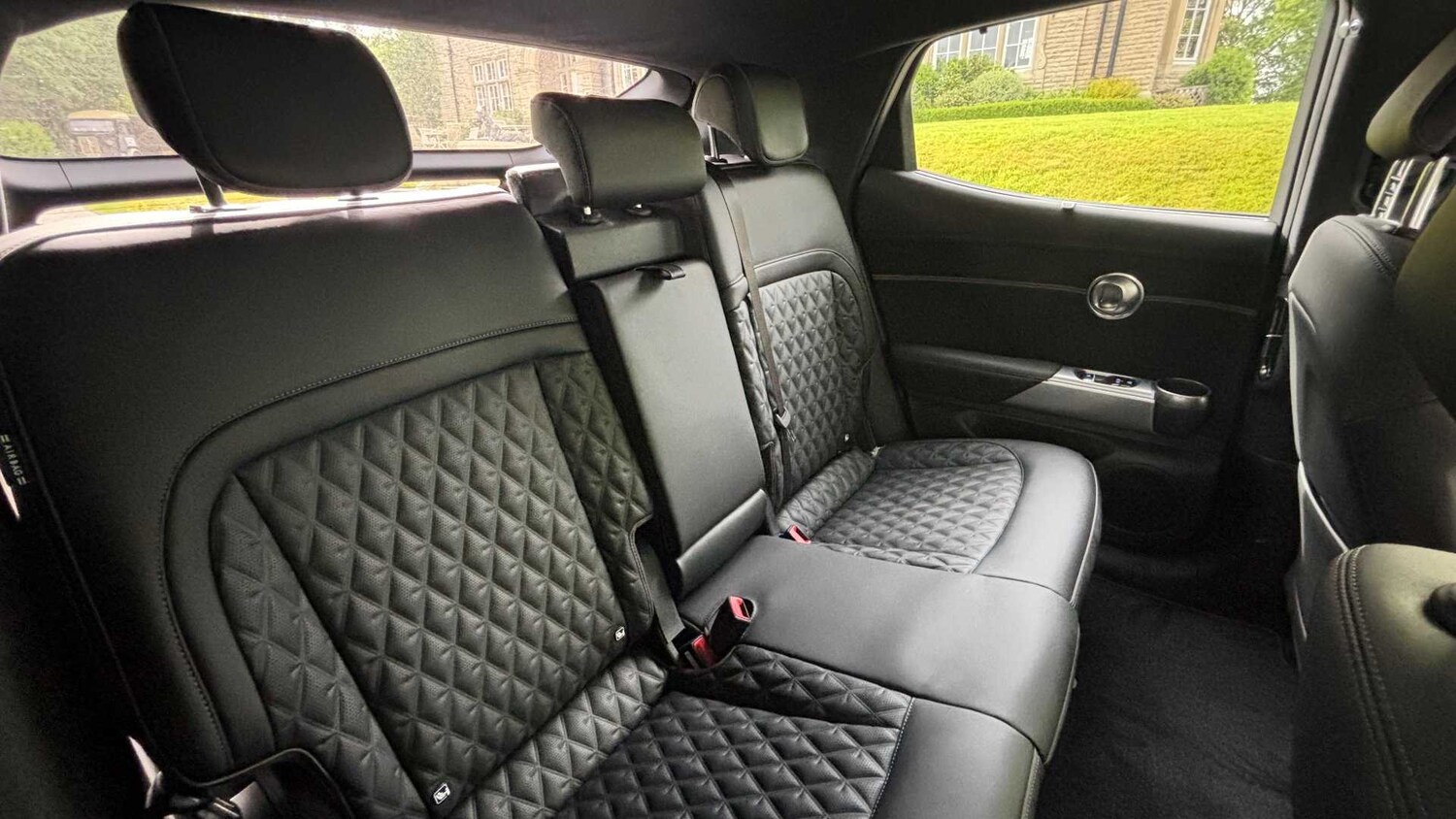 Used Genesis GV60 2025 for sale - 78187765: Photo 15