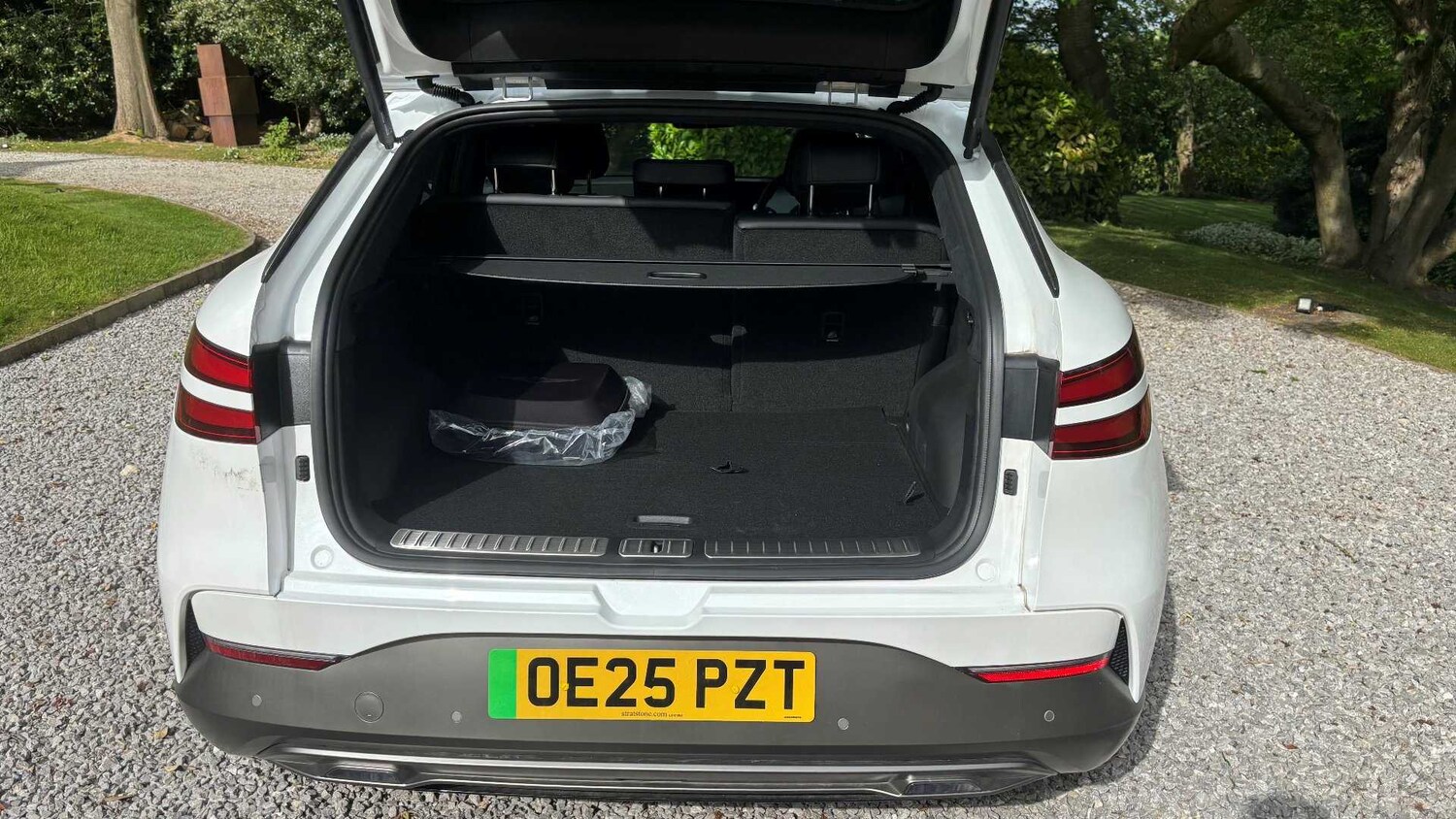 Used Genesis GV60 2025 for sale - 78187765: Photo 18