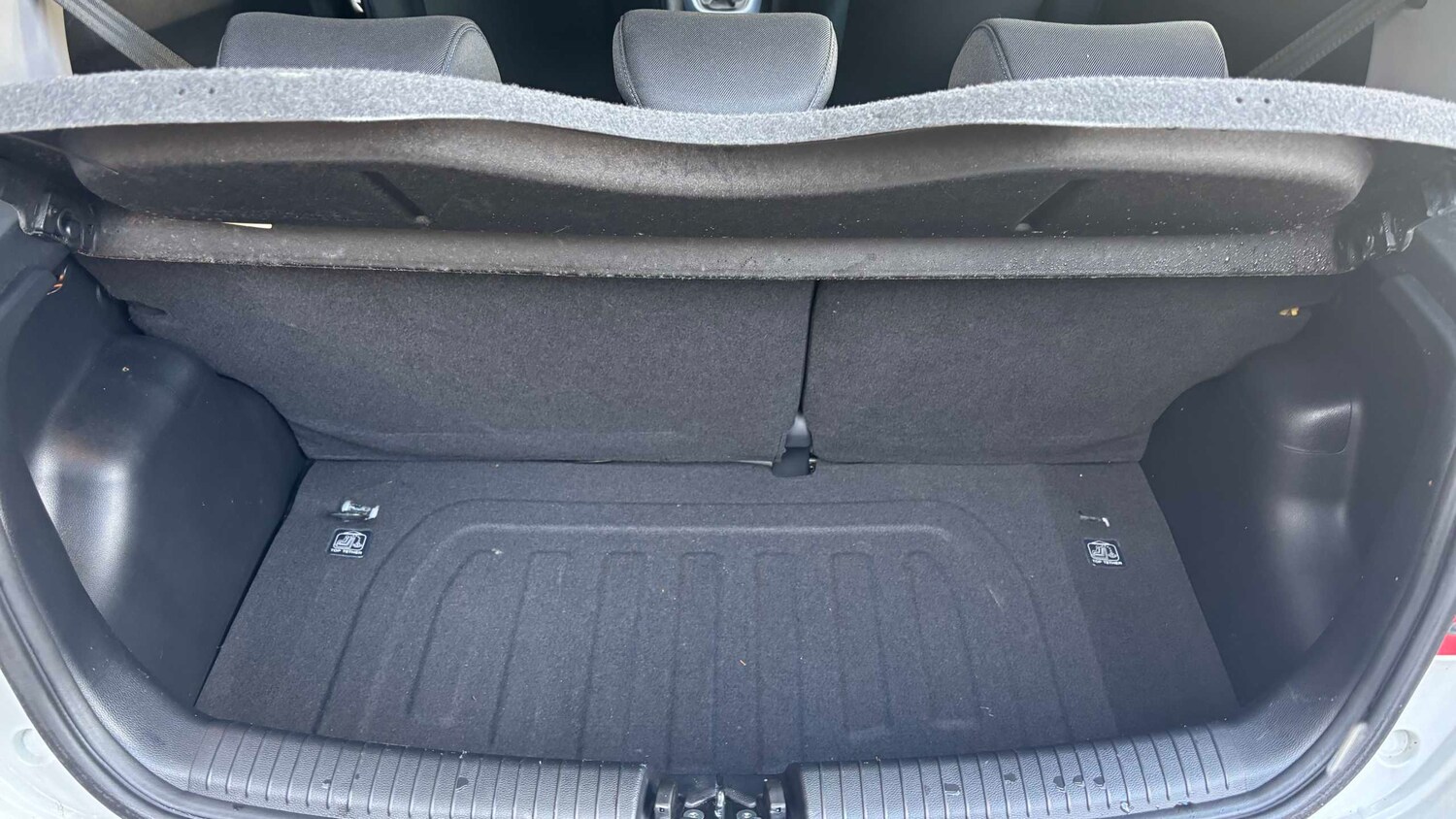 Used Hyundai i10 for sale - 77861451: Photo 17