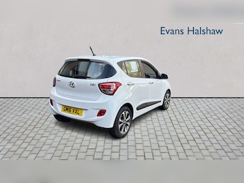 Used Hyundai i10 2016 for sale - 77861451: Photo