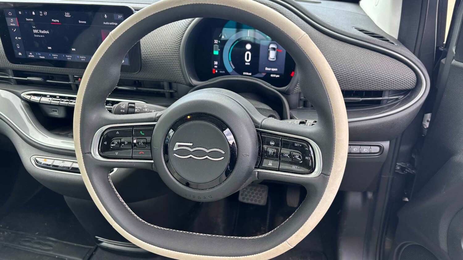 Used Fiat 500 2022 for sale - 77856548: Photo 6