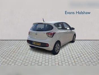 Used Hyundai i10 2018 for sale - 79716482: Photo