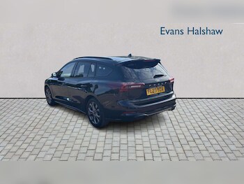 Used Ford Focus 2023 for sale - 78419923: Photo