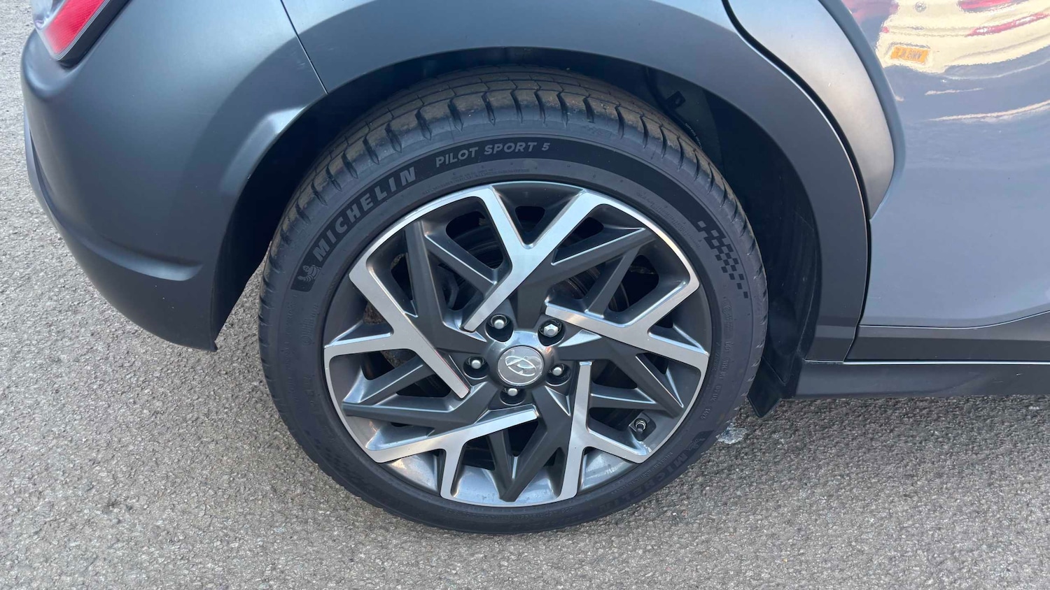 Used Hyundai KONA 2022 for sale - 77943429: Photo 5