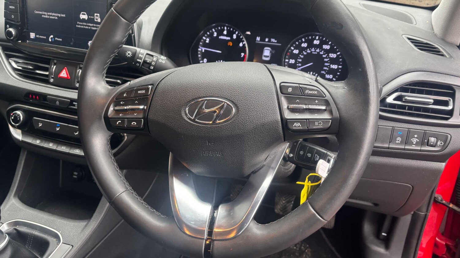 Used Hyundai i30 2023 for sale - 77857287: Photo 6