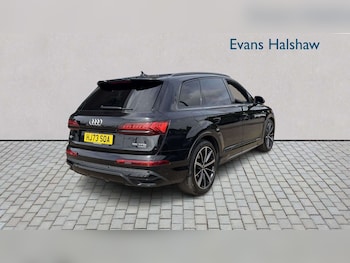 Used Audi Q7 2023 for sale - 78825519: Photo