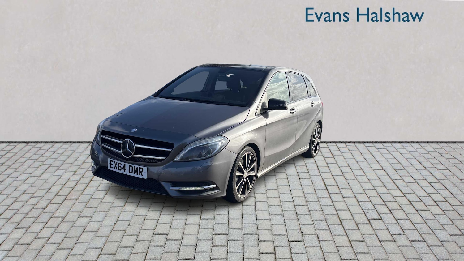 Used Mercedes-Benz B Class 2014 for sale - 77894476: Photo 2