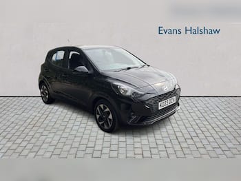 Used Hyundai i10 2023 for sale - 79455436: Photo