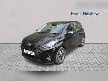 Used Hyundai i10 2023 for sale - 79455436: Photo