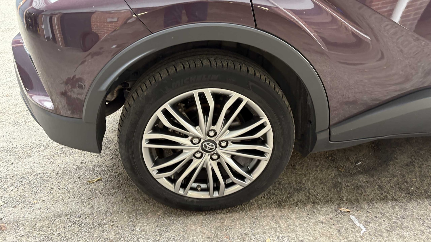 Used Toyota C-HR for sale - 77861860: Photo 12