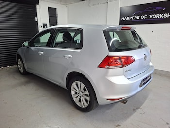 Used Volkswagen Golf 2013 for sale - 79487785: Photo
