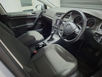 Used Volkswagen Golf 2013 for sale - 79487785: Photo