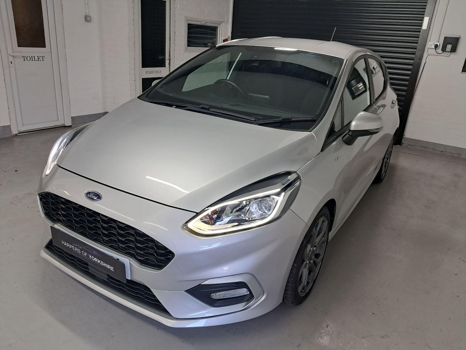 Used Ford Fiesta 2018 for sale - 76606991: Photo 3