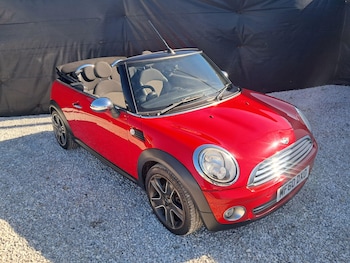 Used MINI Convertible 2010 for sale - 78430201: Photo