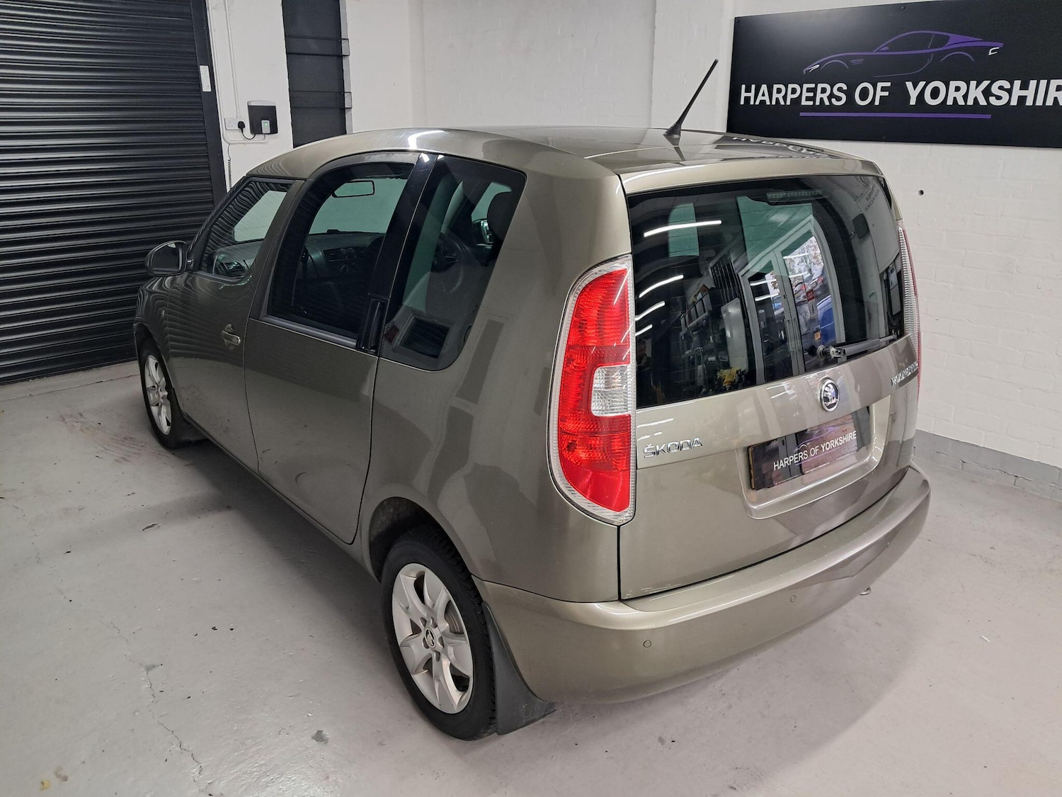 Used Skoda Roomster 2014 for sale - 76326170: Photo 7