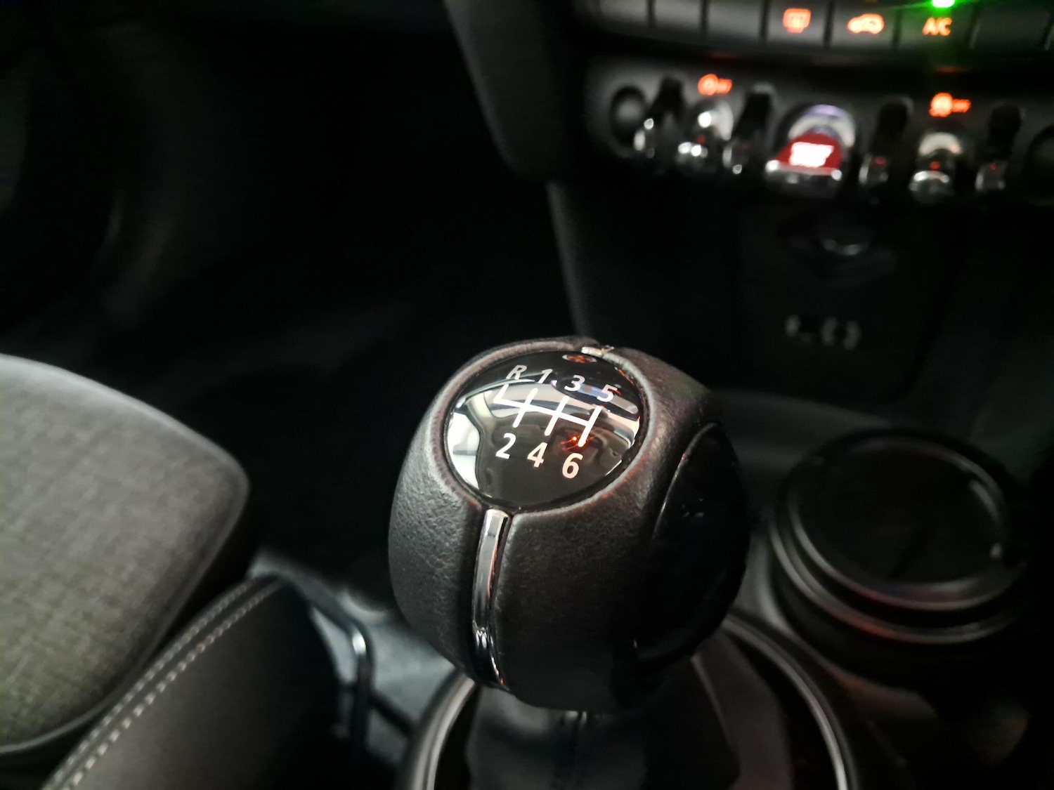 Used MINI Hatch 2018 for sale - 77523942: Photo 28