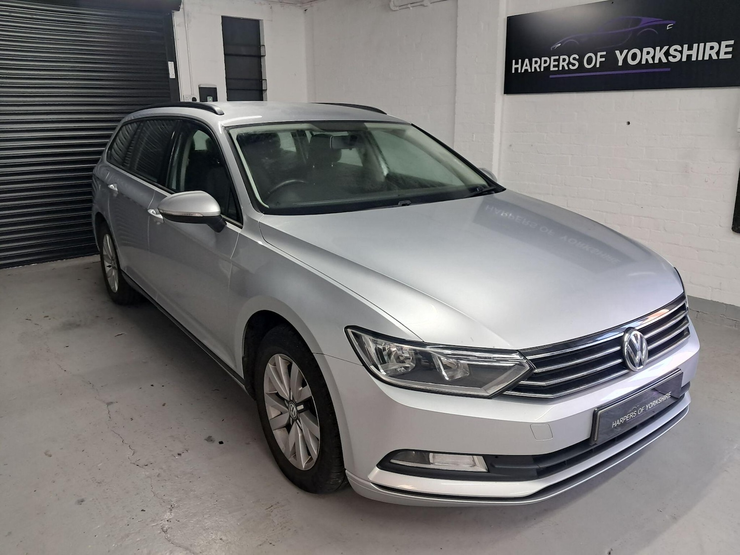 Used Volkswagen Passat 2016 for sale - 76607497: Photo 1