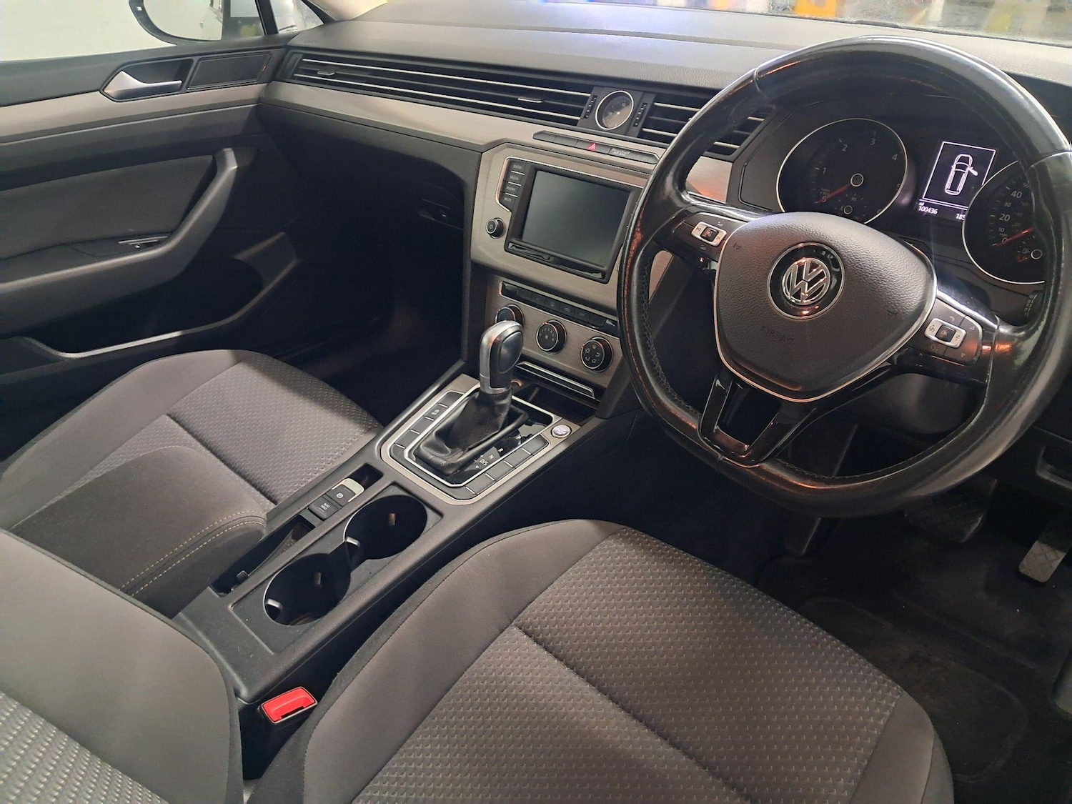 Used Volkswagen Passat 2016 for sale - 76607497: Photo 14