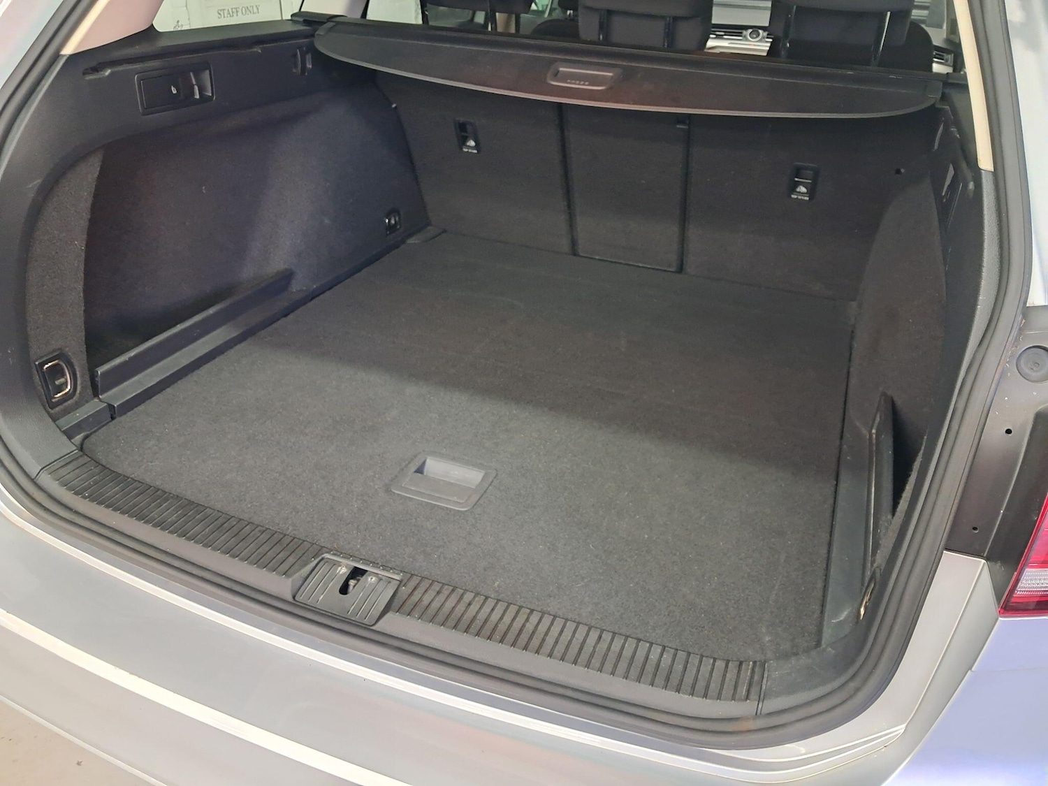 Used Volkswagen Passat 2016 for sale - 76607497: Photo 22