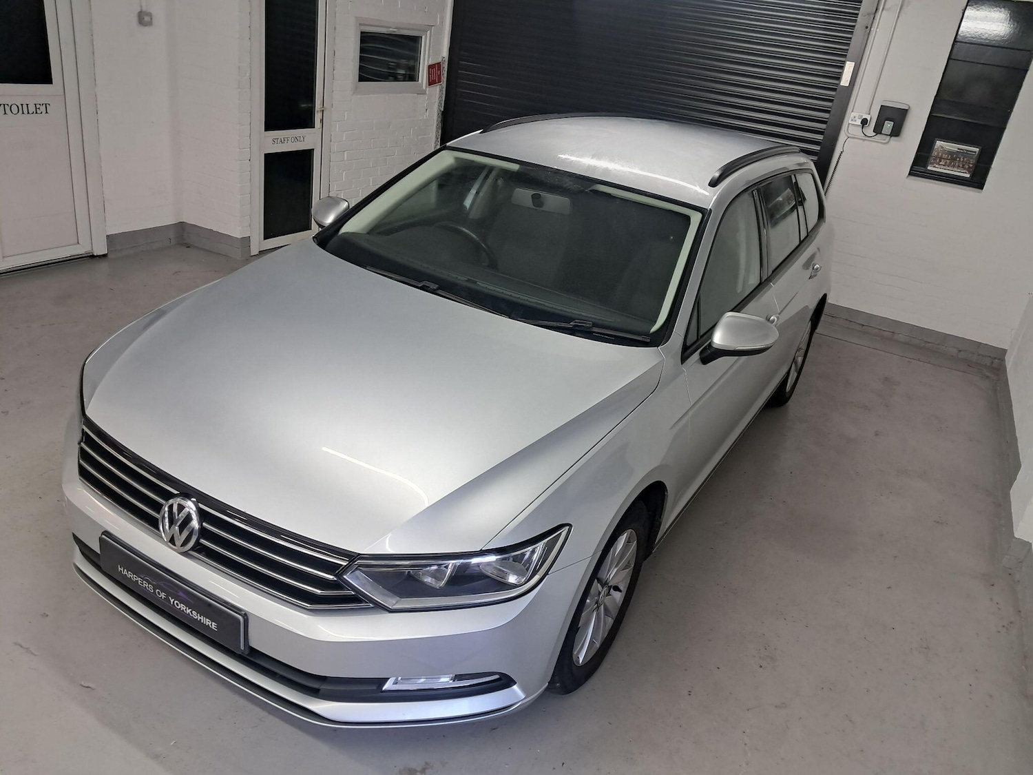 Used Volkswagen Passat 2016 for sale - 76607497: Photo 4