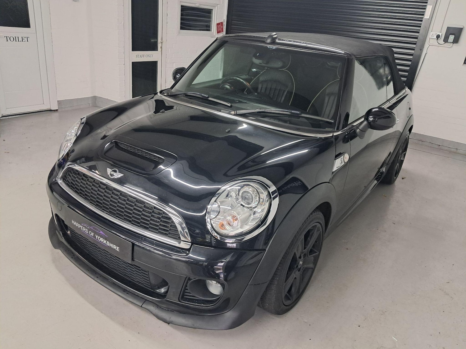 Used MINI Convertible 2013 for sale - 76326165: Photo 14
