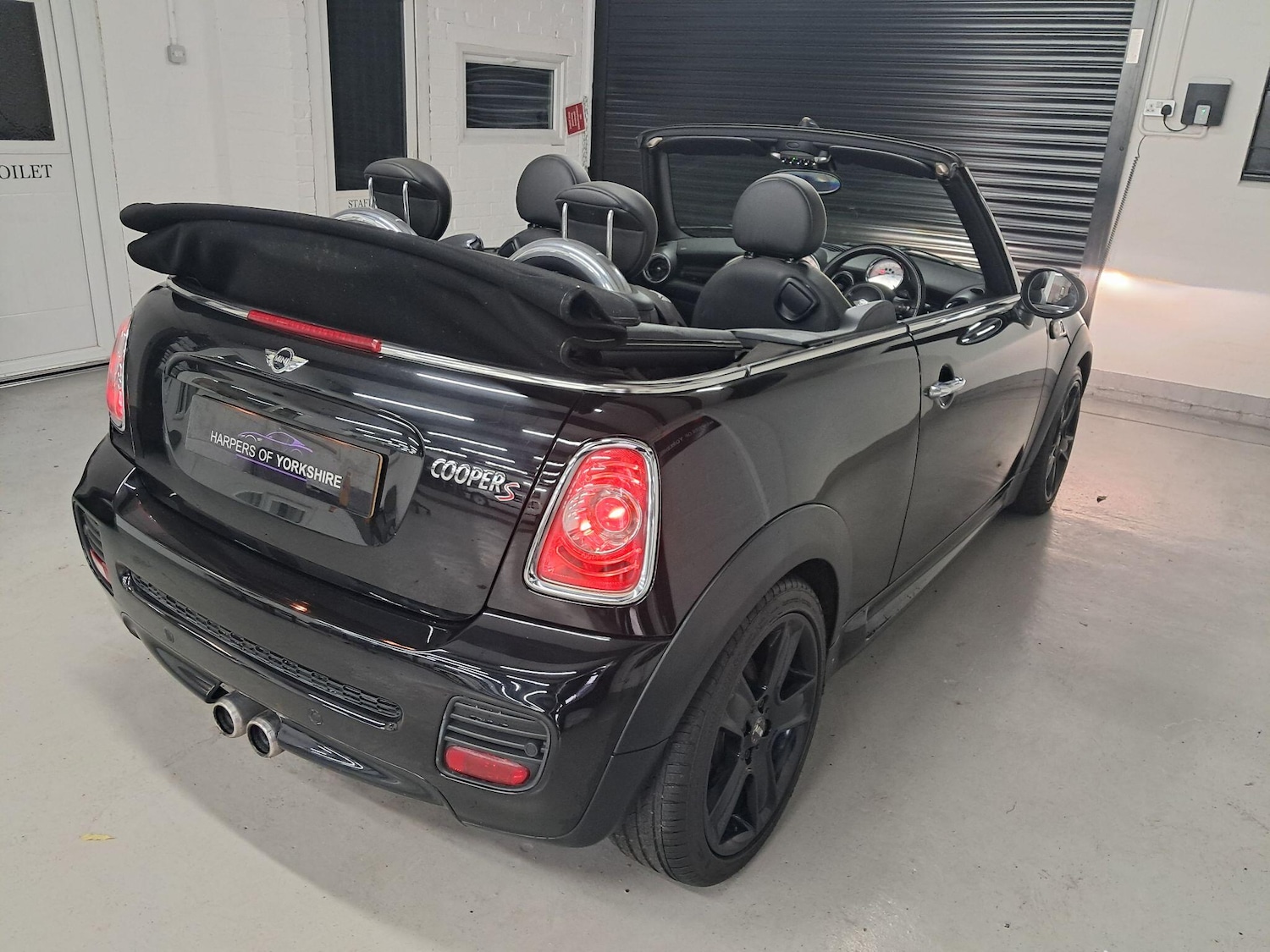 Used MINI Convertible 2013 for sale - 76326165: Photo 8